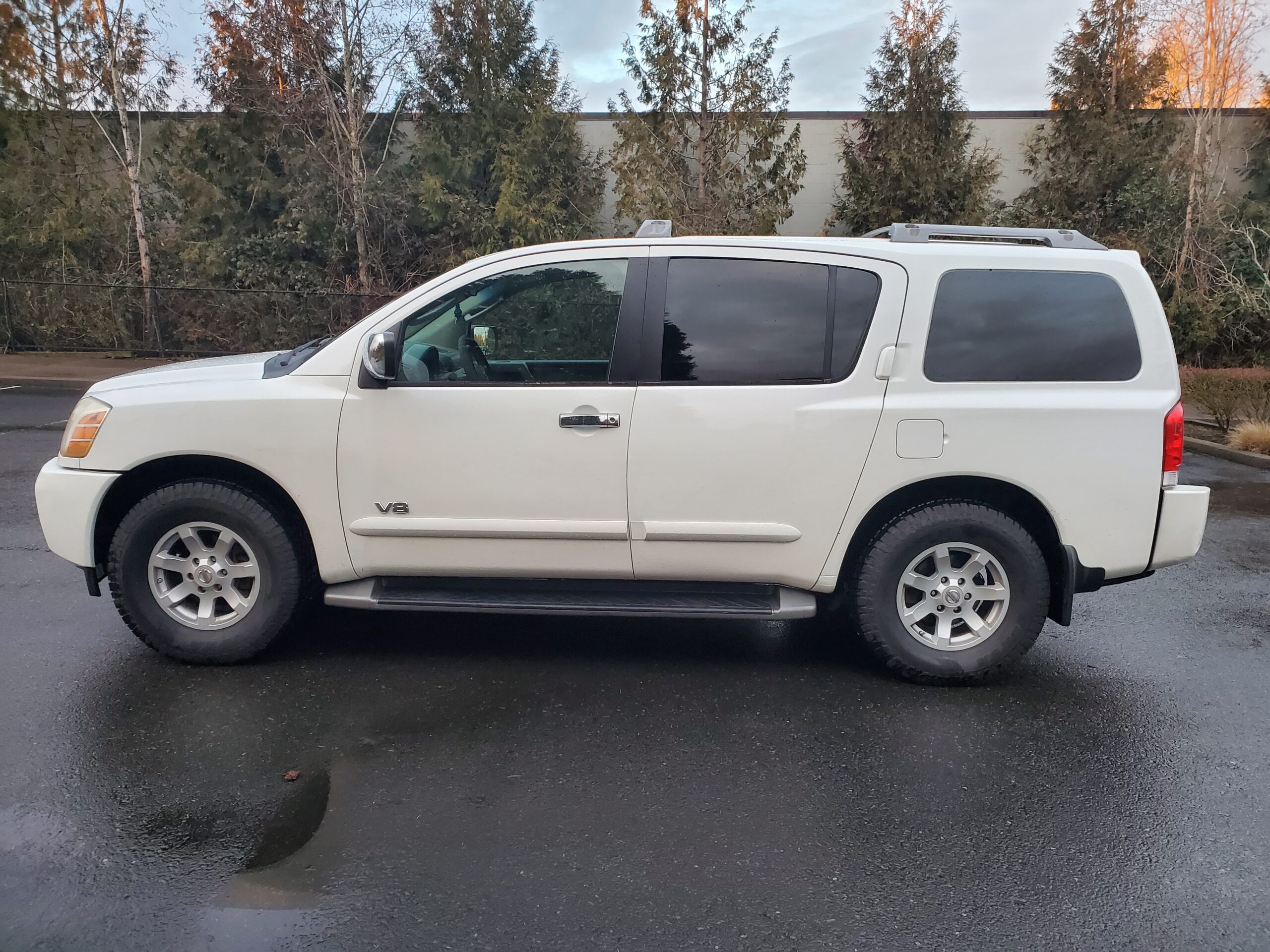 READY FOR YOU 2005 NISSAN ARMADA SE 4WD LOADED